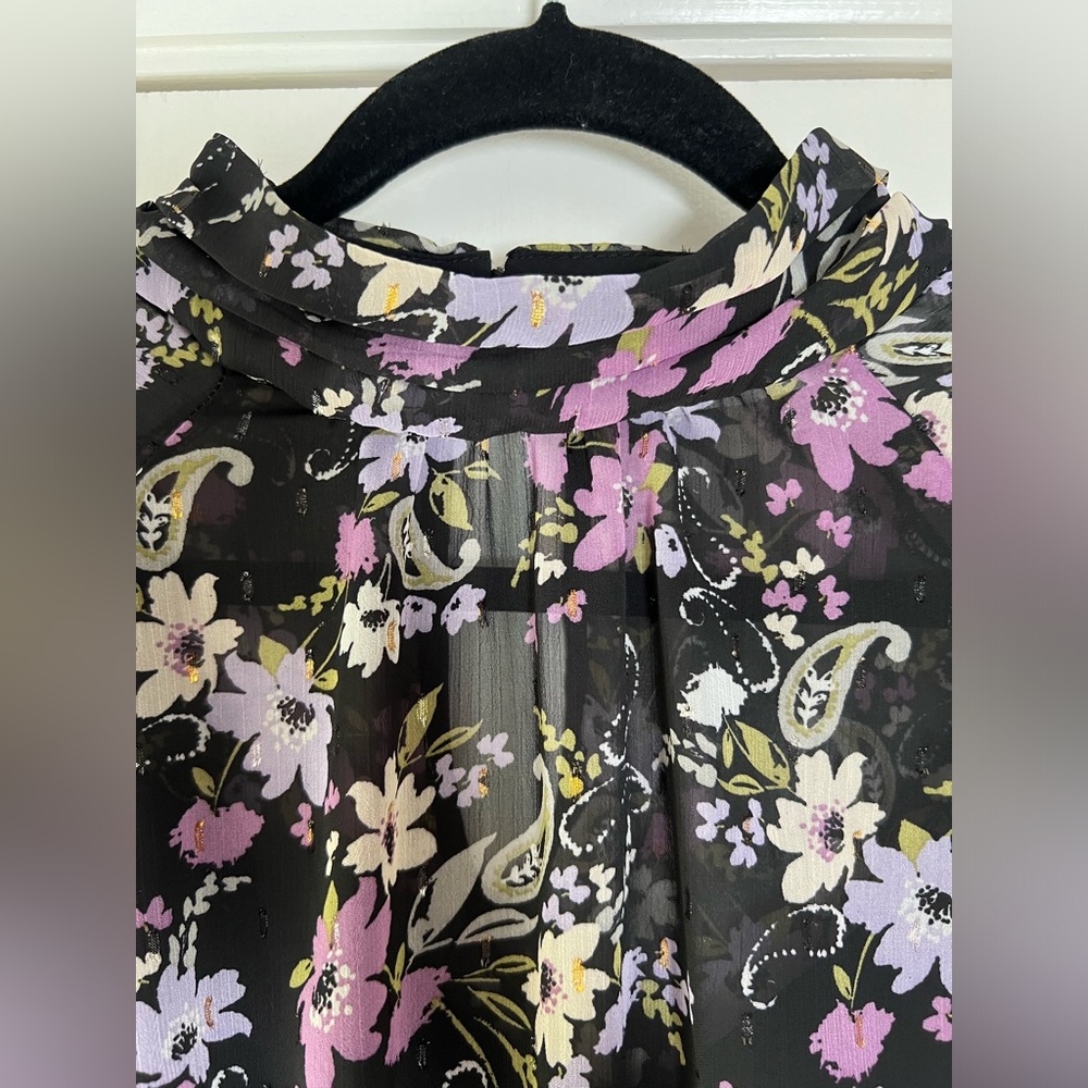 ASTR Floral Blouse Long Sleeve Ruffle Shoulder Black Purple Green Semi Sheer Med - Picture 5 of 14